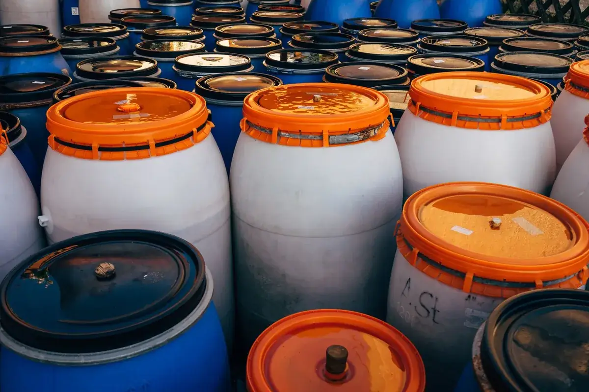 Chemical & Toxic Waste Cleanup in Marine Park / Mill Basin / Bergen Beach, New York, NY